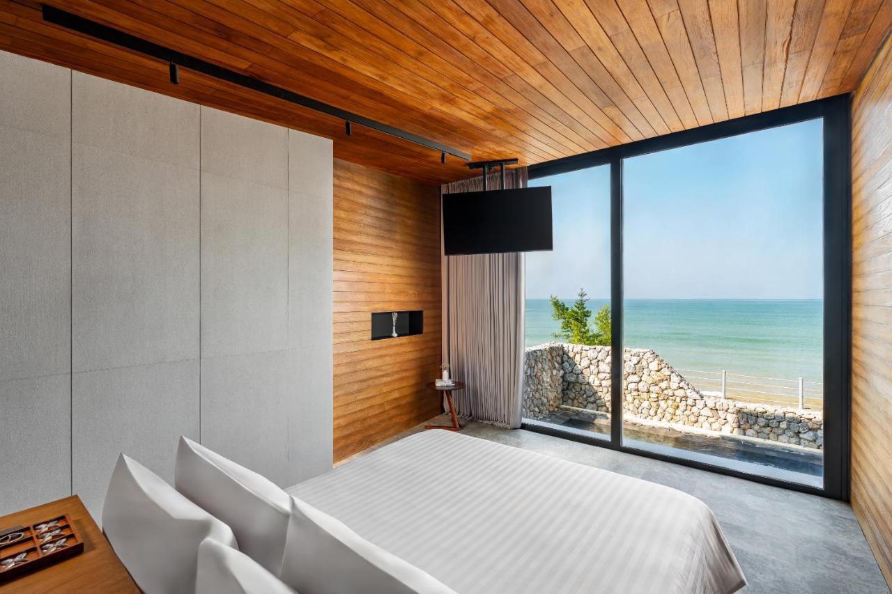 Suite mit eigenem Pool - Meerseite